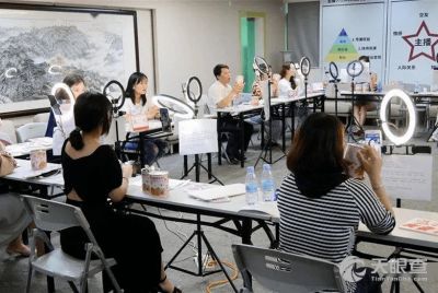 义乌市城镇职业技术学校
